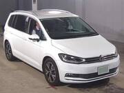 2021 VOLKSWAGEN GOLF TOURAN