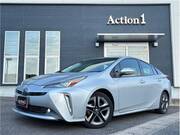 2019 TOYOTA PRIUS