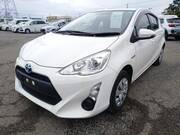 2016 TOYOTA AQUA