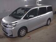 2017 TOYOTA VOXY X