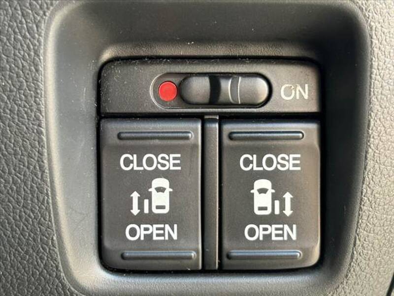 2015 HONDA N-BOX for sale - photo 6