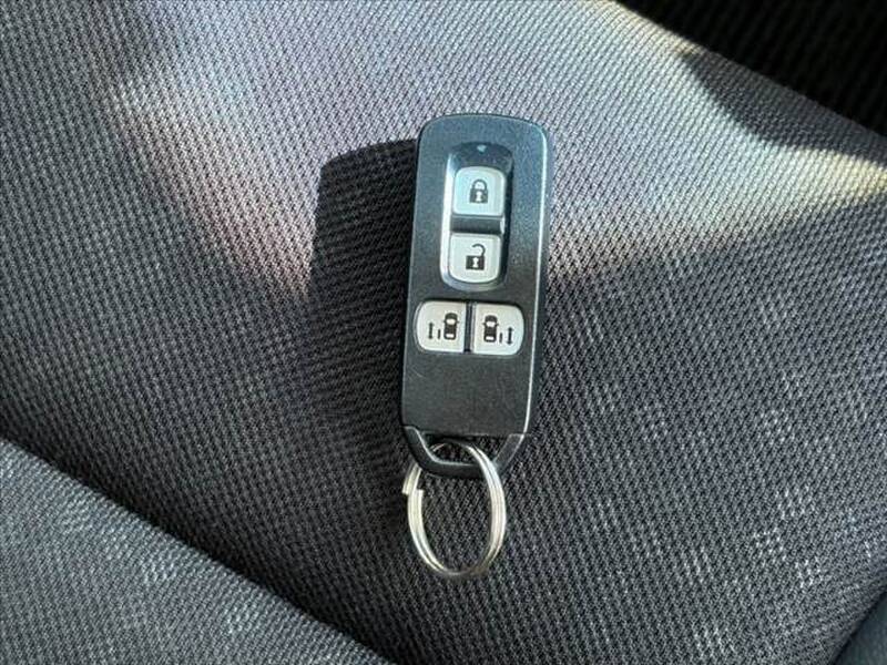 2015 HONDA N-BOX for sale - more photos