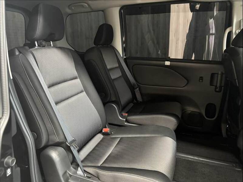 2021 NISSAN SERENA for sale - photo 10