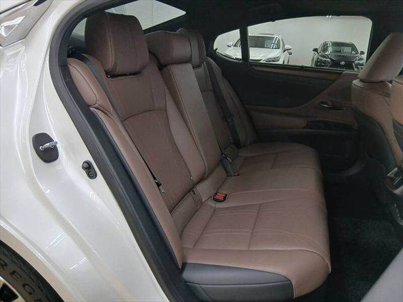 2022 LEXUS ES for sale - photo 10