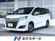 2017 TOYOTA ESQUIRE