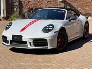 2025 PORSCHE 911