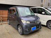 2012 NISSAN ROOX
