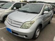 2003 TOYOTA IST
