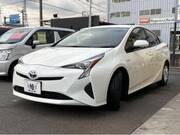 2018 TOYOTA PRIUS