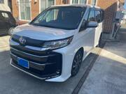 2025 TOYOTA NOAH