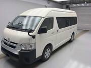 2025 TOYOTA HIACE COMMUTER