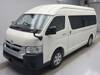 TOYOTA HIACE COMMUTER