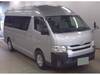 TOYOTA HIACE COMMUTER