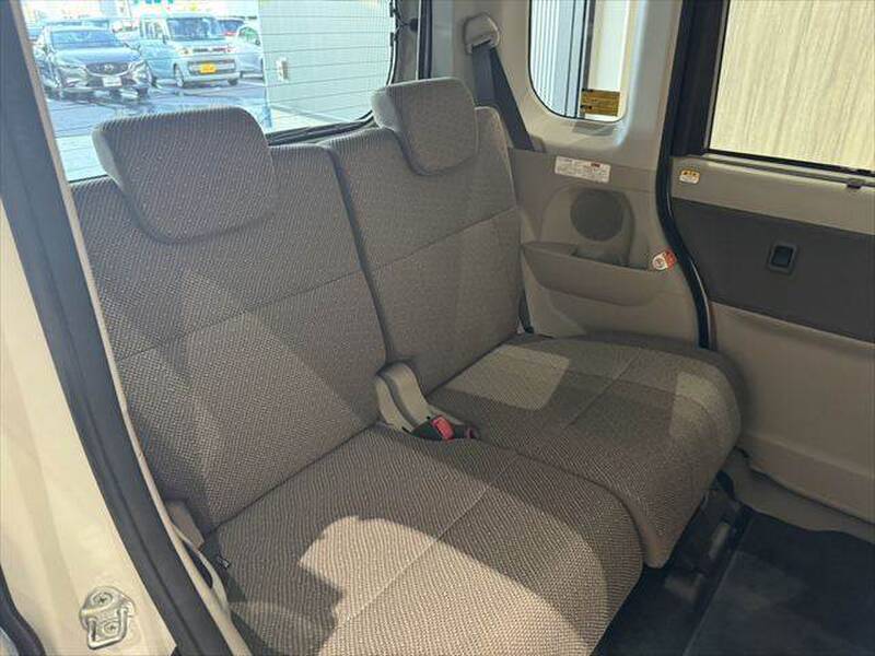2017 DAIHATSU TANTO for sale - photo 9