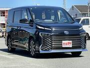 2025 TOYOTA VOXY