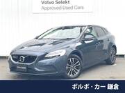 2019 VOLVO V40