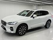 2023 VOLVO XC60
