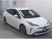 2021 TOYOTA PRIUS