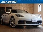 2020 PORSCHE PANAMERA