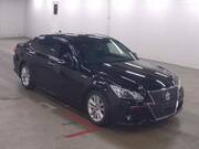 2015 TOYOTA CROWN HYBRID