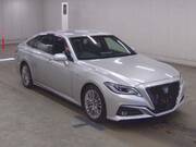 2019 TOYOTA CROWN HYBRID S