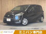 2017 TOYOTA SIENTA