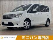 2014 NISSAN SERENA
