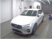 2022 VOLVO XC60
