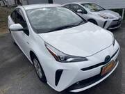 2019 TOYOTA PRIUS S