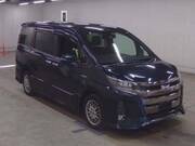 2018 TOYOTA NOAH