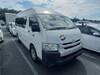 TOYOTA HIACE COMMUTER