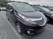 2013 MAZDA BIANTE