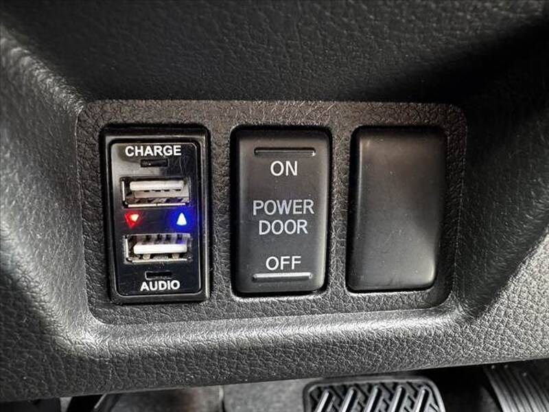 2016 NISSAN SERENA for sale - photo 6