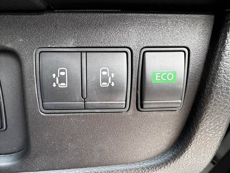 2016 NISSAN SERENA for sale - photo 7
