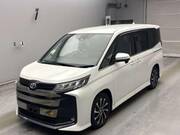 2023 TOYOTA NOAH