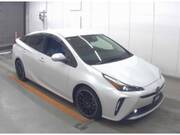 2021 TOYOTA PRIUS