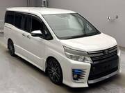 2016 TOYOTA VOXY