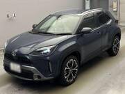 2024 TOYOTA YARIS CROSS