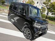 2017 HONDA N-BOX CUSTOM