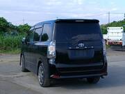 2010 TOYOTA VOXY Z