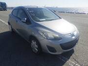 2013 MAZDA DEMIO