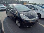 2011 HONDA FIT HYBRID