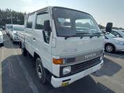 1993 TOYOTA HIACE TRUCK 0.85ton