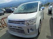 2009 MITSUBISHI DELICA D5