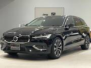 2023 VOLVO V60