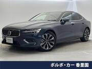 2023 VOLVO S60