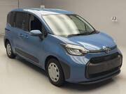 2023 TOYOTA SIENTA