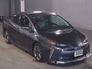 2020 TOYOTA PRIUS