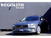 2017 VOLVO S90