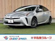 2019 TOYOTA PRIUS S